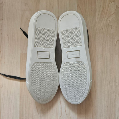 TGD Sneaker